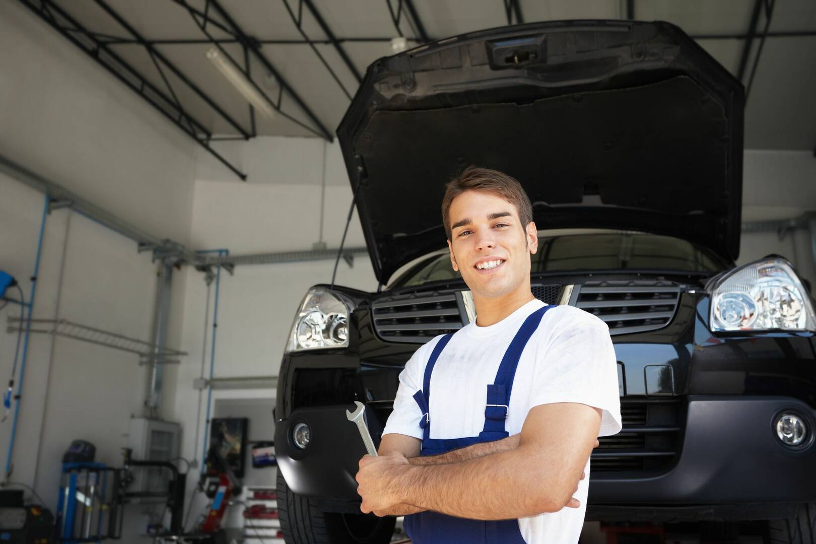 Kingston Collision Inc